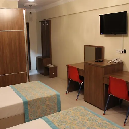 Akpinar Otel 2*