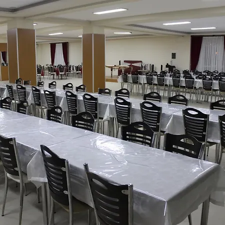 Otel Akpinar 2*