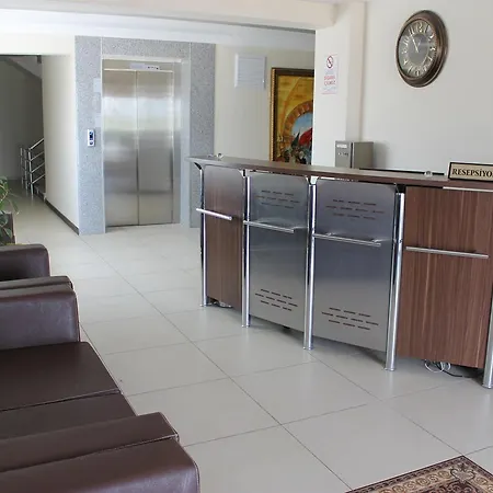 Otel Akpinar 2*
